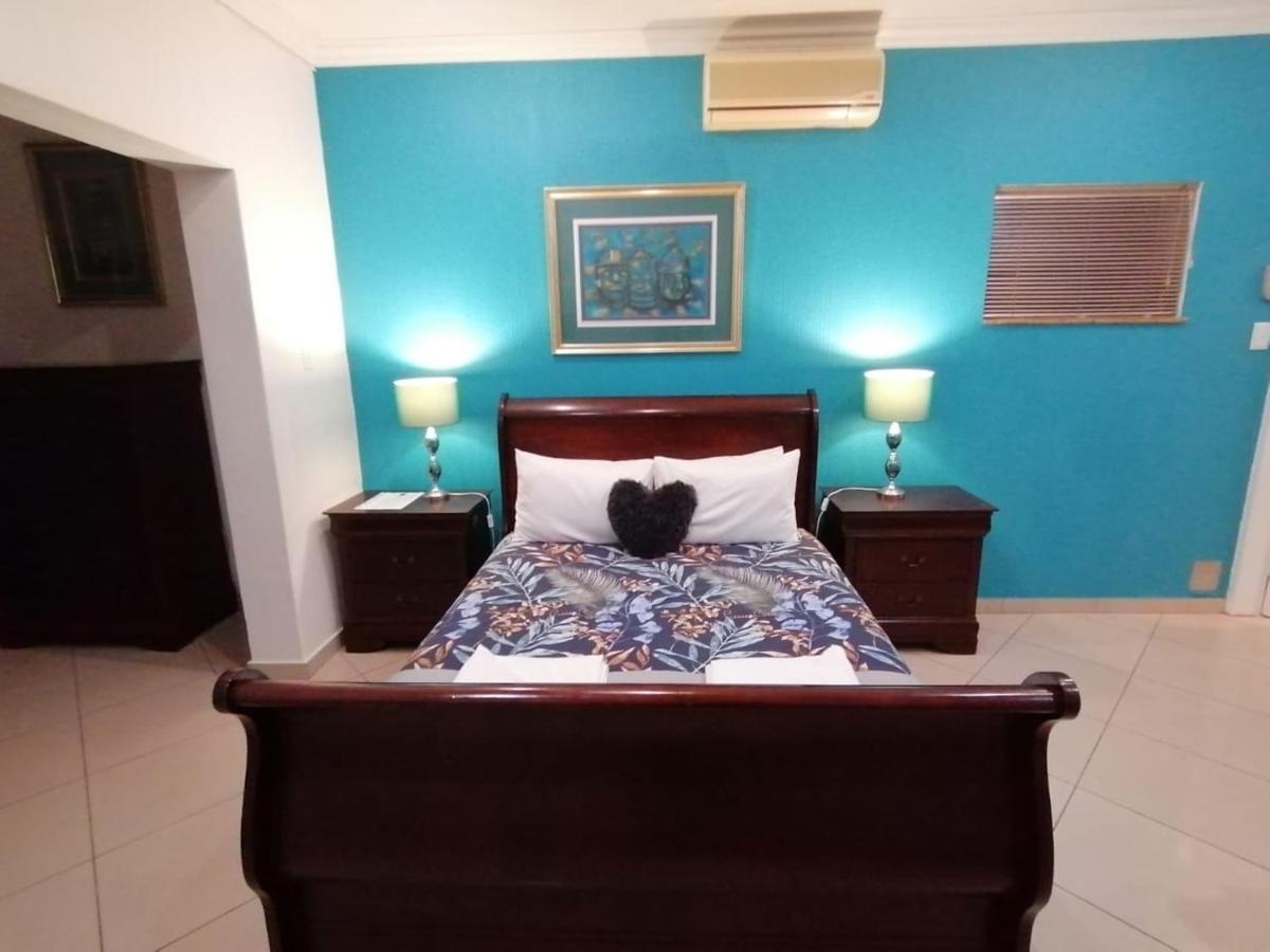 Palm View Guest House Pretoria-Noord Buitenkant foto